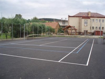 Pergola a hřiště